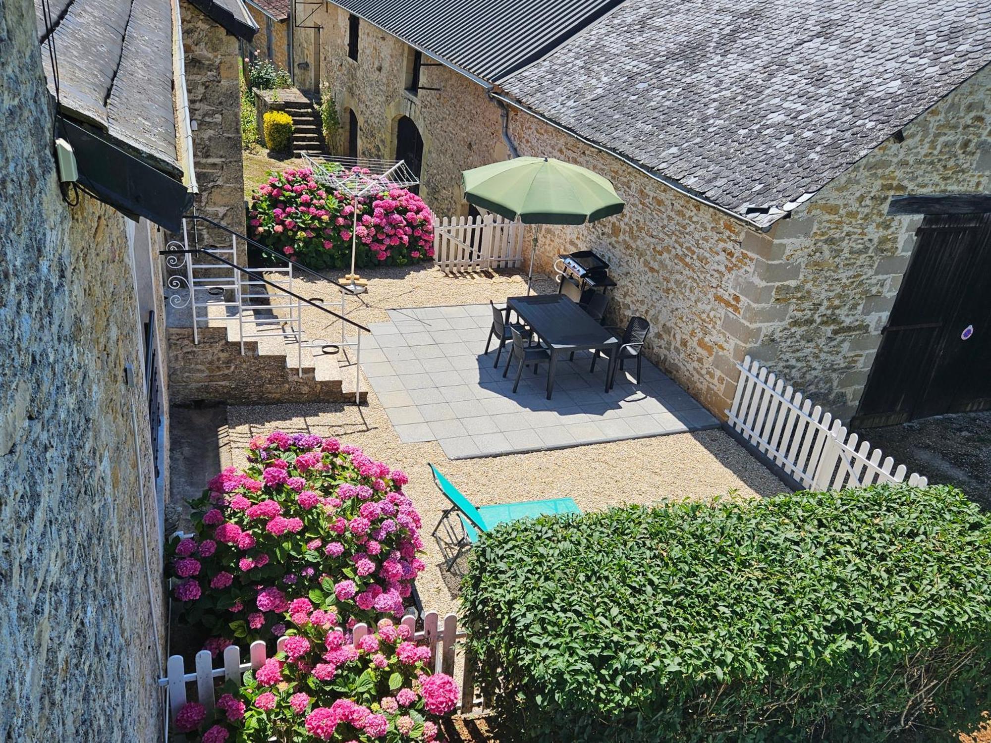 Maison Perigourdine Au Calme Grezes  Extérieur photo